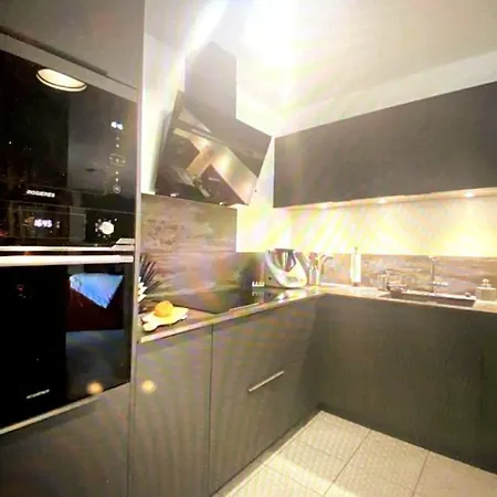 Magnifique Maison Avec Piscine 别墅